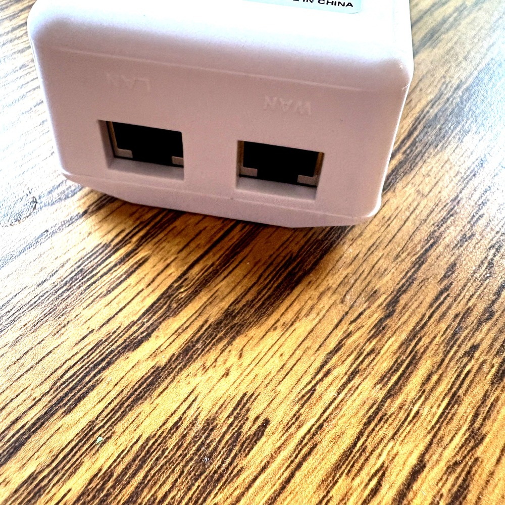 Paleoer WiFi Range Extender - Picture 3 of 4
